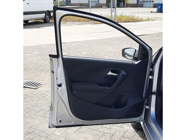 Personenauto volkswagen, polo 1.2-12v trendline, bouwjaar 2009 - afbeelding 25 van  45
