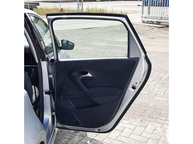 Personenauto volkswagen, polo 1.2-12v trendline, bouwjaar 2009 - afbeelding 32 van  45