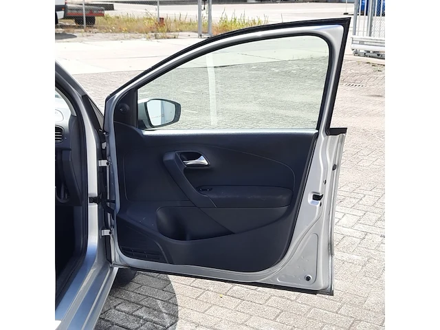 Personenauto volkswagen, polo 1.2-12v trendline, bouwjaar 2009 - afbeelding 36 van  45