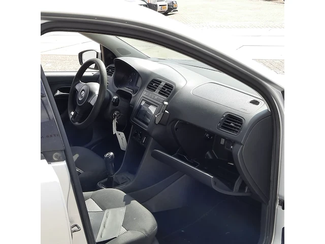 Personenauto volkswagen, polo 1.2-12v trendline, bouwjaar 2009 - afbeelding 37 van  45