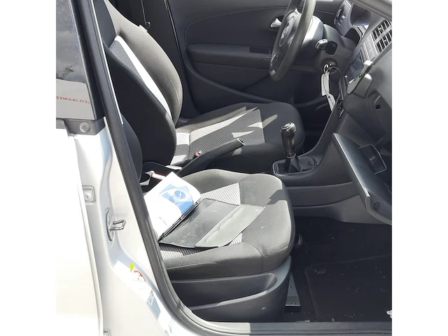 Personenauto volkswagen, polo 1.2-12v trendline, bouwjaar 2009 - afbeelding 38 van  45