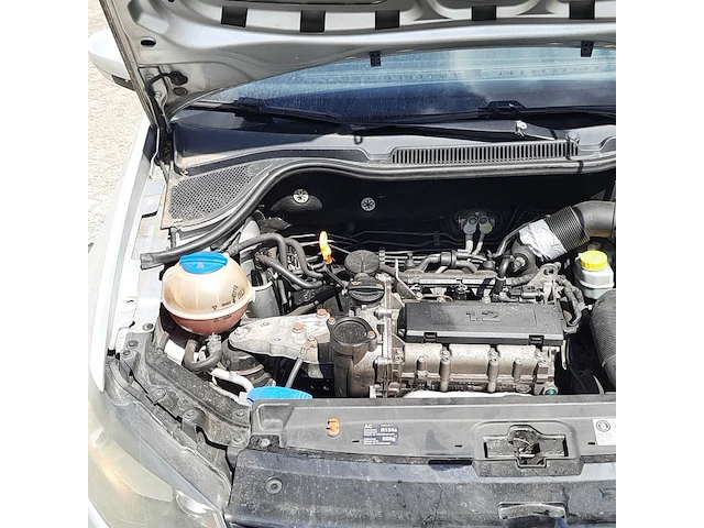 Personenauto volkswagen, polo 1.2-12v trendline, bouwjaar 2009 - afbeelding 39 van  45