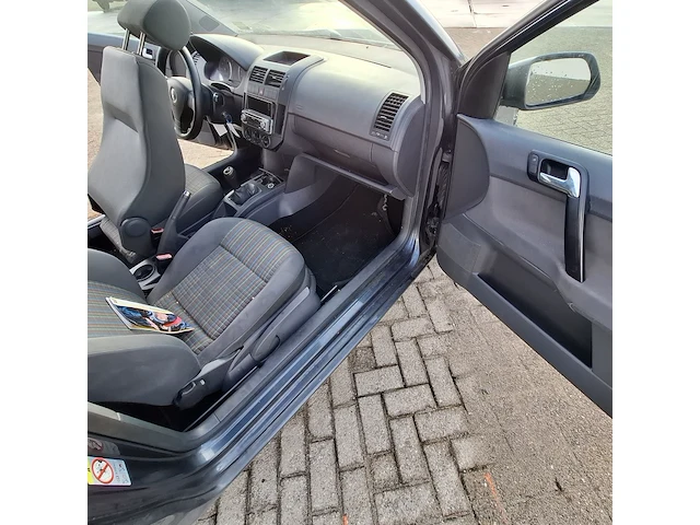 Personenauto volkswagen, polo 1.2, blauw, bouwjaar 2007 - afbeelding 22 van  35