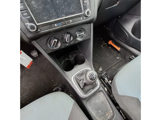 Personenauto, volkswagen, polo 1.2 tdi, wit, 2011 - afbeelding 16 van  45