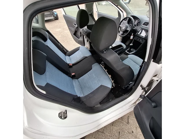 Personenauto, volkswagen, polo 1.2 tdi, wit, 2011 - afbeelding 22 van  45