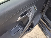 Personenauto volkswagen, polo 1.2 tdi, zwart, bouwjaar 2011 - afbeelding 3 van  45