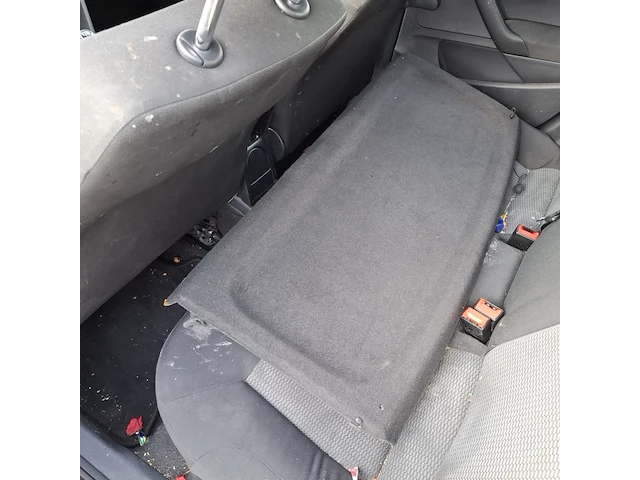 Personenauto volkswagen, polo 1.2 tdi, zwart, bouwjaar 2011 - afbeelding 8 van  45