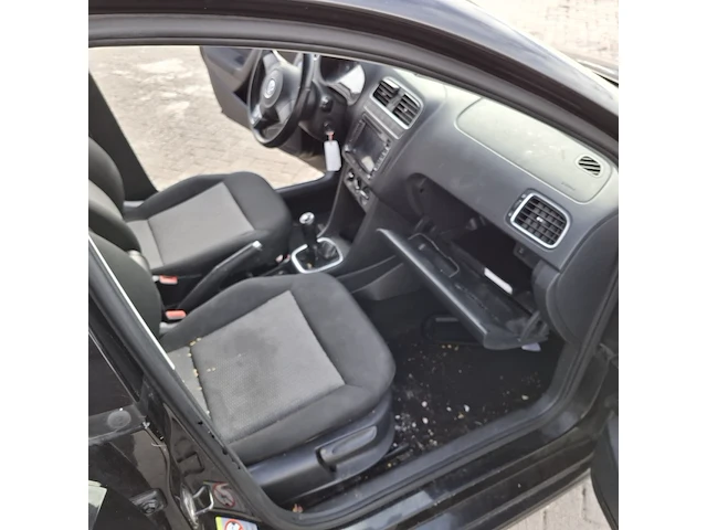 Personenauto volkswagen, polo 1.2 tdi, zwart, bouwjaar 2011 - afbeelding 10 van  45