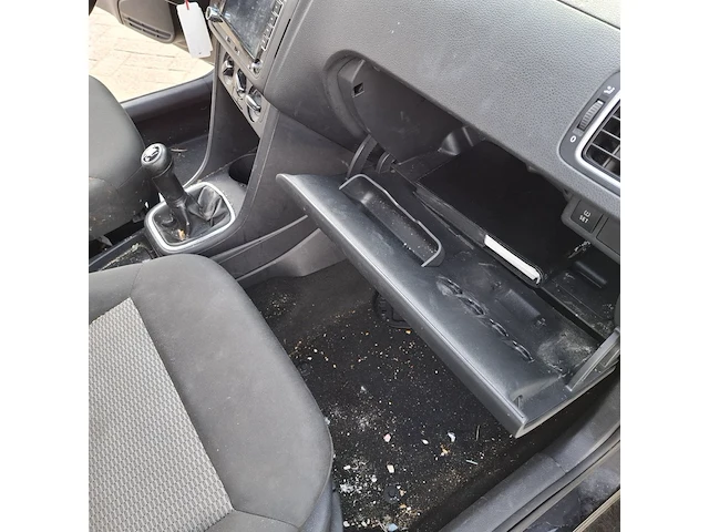 Personenauto volkswagen, polo 1.2 tdi, zwart, bouwjaar 2011 - afbeelding 11 van  45