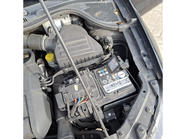 Personenauto volkswagen, polo 1.2 tdi, zwart, bouwjaar 2011 - afbeelding 31 van  45