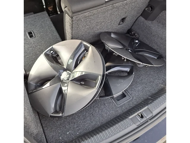 Personenauto volkswagen, polo 1.2 tdi, zwart, bouwjaar 2011 - afbeelding 40 van  45