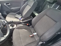 Personenauto volkswagen, polo 1.2 tsi bluemotion highline, wit, 2013 - afbeelding 10 van  34