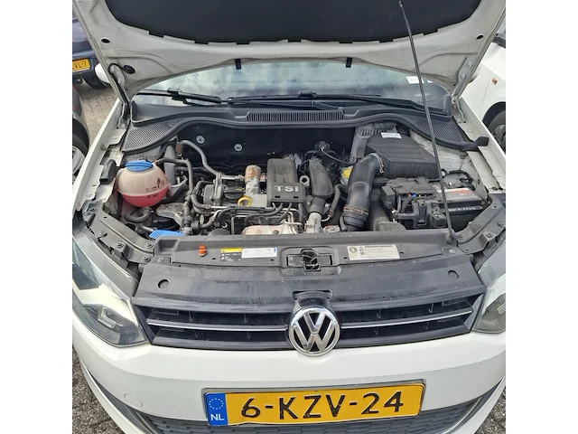 Personenauto volkswagen, polo 1.2 tsi bluemotion highline, wit, 2013 - afbeelding 22 van  34