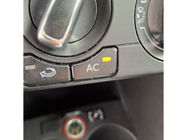 Personenauto volkswagen, polo 1.2 tsi highline, blauw, bouwjaar 2011 - afbeelding 14 van  41