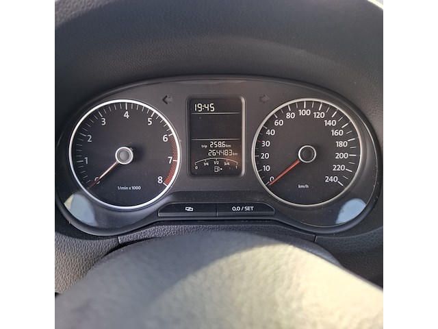 Personenauto volkswagen, polo 1.4-16v comfortline, bouwjaar 2011 - afbeelding 4 van  39