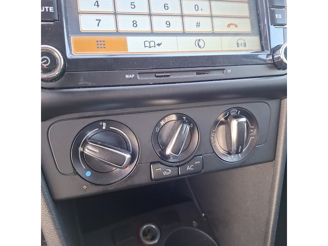 Personenauto volkswagen, polo 1.4-16v comfortline, bouwjaar 2011 - afbeelding 8 van  39