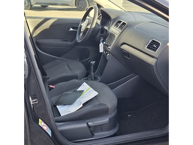 Personenauto volkswagen, polo 1.4-16v comfortline, bouwjaar 2011 - afbeelding 18 van  39
