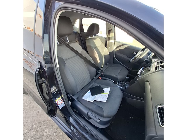 Personenauto volkswagen, polo 1.4-16v comfortline, bouwjaar 2011 - afbeelding 19 van  39