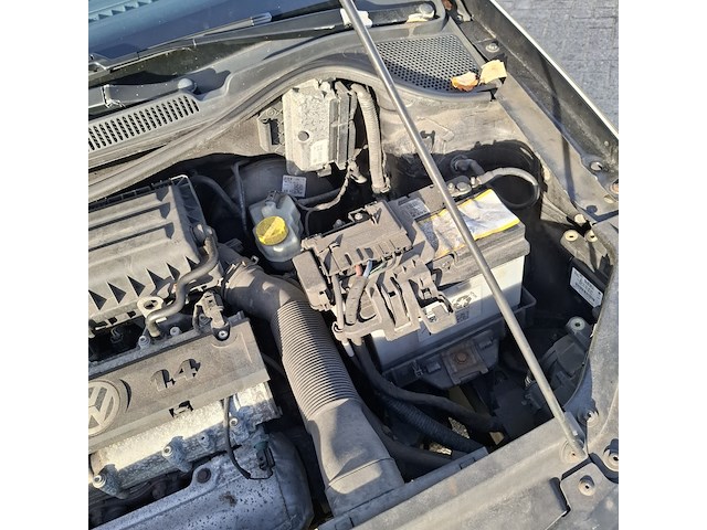 Personenauto volkswagen, polo 1.4-16v comfortline, bouwjaar 2011 - afbeelding 24 van  39