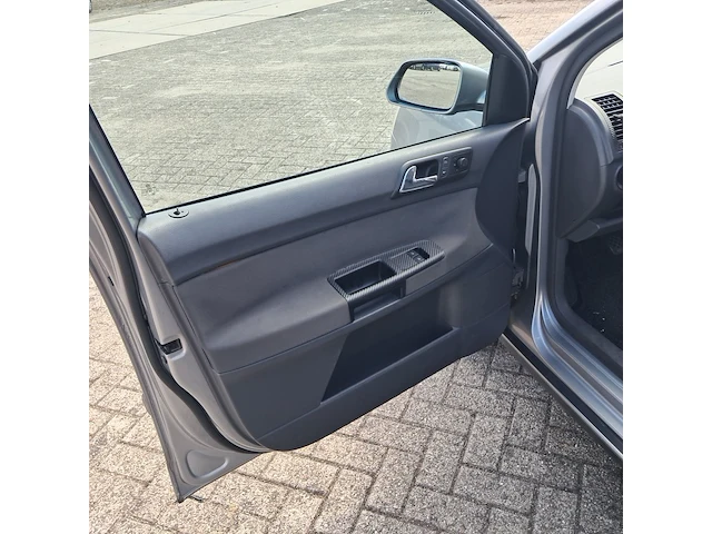 Personenauto, volkswagen, polo 1.4-16v optive, 2007 - afbeelding 7 van  49