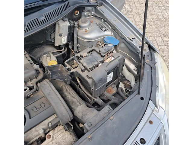 Personenauto, volkswagen, polo 1.4-16v optive, 2007 - afbeelding 20 van  49