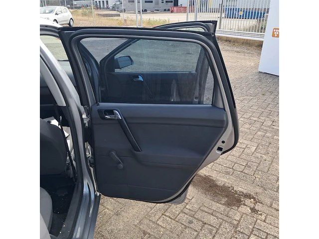 Personenauto, volkswagen, polo 1.4-16v optive, 2007 - afbeelding 27 van  49