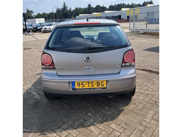 Personenauto, volkswagen, polo 1.4-16v optive, 2007 - afbeelding 46 van  49