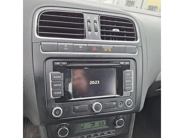 Personenauto, volkswagen, polo 1.4, zwart, 2009 - afbeelding 14 van  47