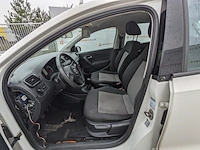 Personenauto volkswagen, polo 1.6 tdi, bouwjaar 2010 - afbeelding 2 van  51