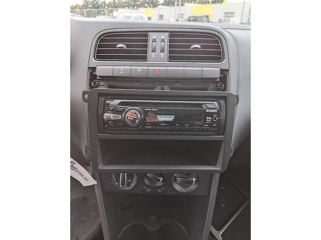 Personenauto volkswagen, polo 1.6 tdi, bouwjaar 2010 - afbeelding 13 van  51