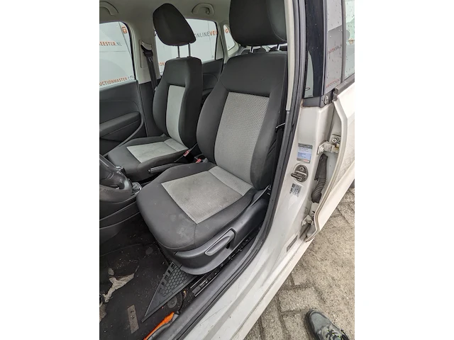Personenauto volkswagen, polo 1.6 tdi, bouwjaar 2010 - afbeelding 25 van  51
