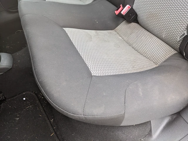Personenauto volkswagen, polo 1.6 tdi, bouwjaar 2010 - afbeelding 28 van  51