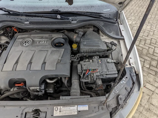 Personenauto volkswagen, polo 1.6 tdi, bouwjaar 2010 - afbeelding 31 van  51