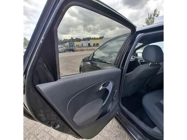 Personenauto volkswagen, polo 1.6tdi, bouwjaar 2013 - afbeelding 22 van  46