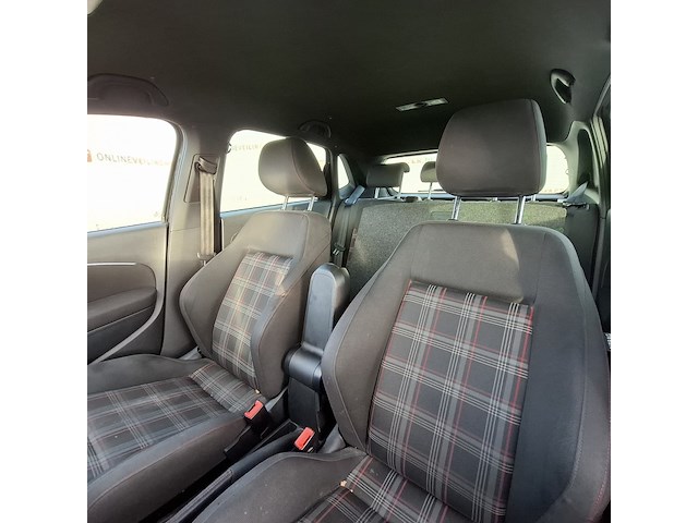 Personenauto volkswagen, polo 1.8, zwart, bouwjaar 2017 - afbeelding 10 van  57