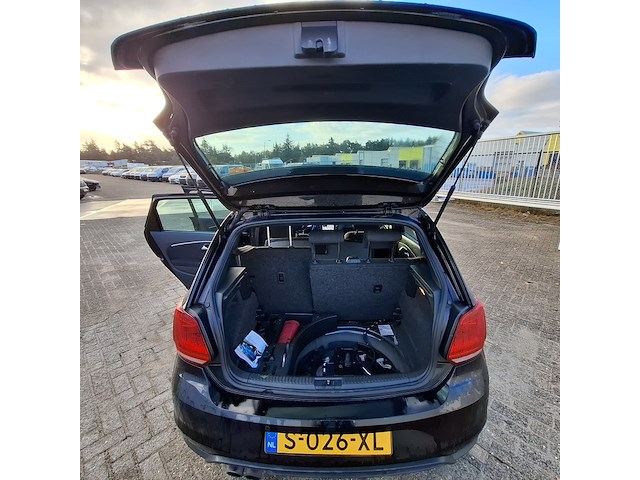 Personenauto volkswagen, polo 1.8, zwart, bouwjaar 2017 - afbeelding 14 van  57