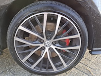 Personenauto volkswagen, polo 1.8, zwart, bouwjaar 2017 - afbeelding 30 van  57