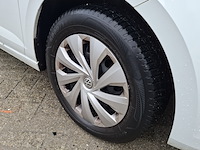 Personenauto volkswagen, polo, wit, bouwjaar 2019 - afbeelding 2 van  44