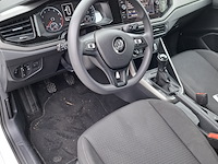 Personenauto volkswagen, polo, wit, bouwjaar 2019 - afbeelding 5 van  44