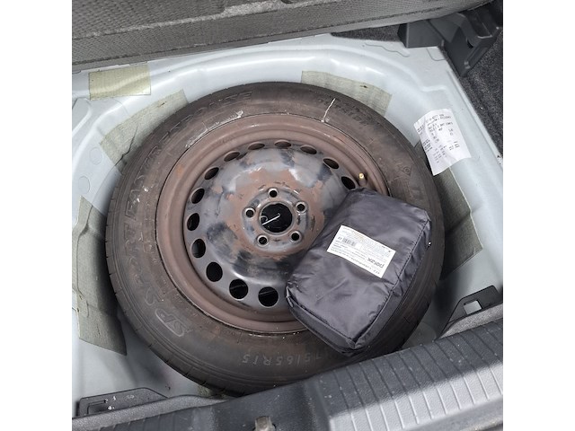 Personenauto volkswagen, polo, wit, bouwjaar 2019 - afbeelding 25 van  44