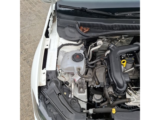 Personenauto volkswagen, polo, wit, bouwjaar 2019 - afbeelding 31 van  44