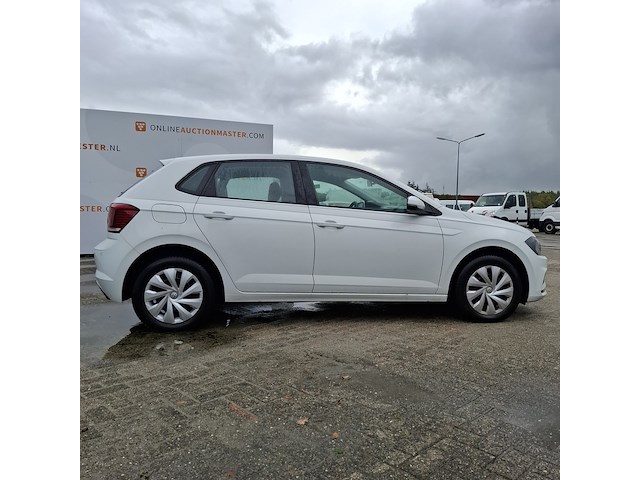 Personenauto volkswagen, polo, wit, bouwjaar 2019 - afbeelding 34 van  44