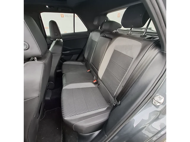 Personenauto volkswagen, t-roc 2.0 tsi 4motion r, grijs, bouwjaar 2022 - afbeelding 31 van  60