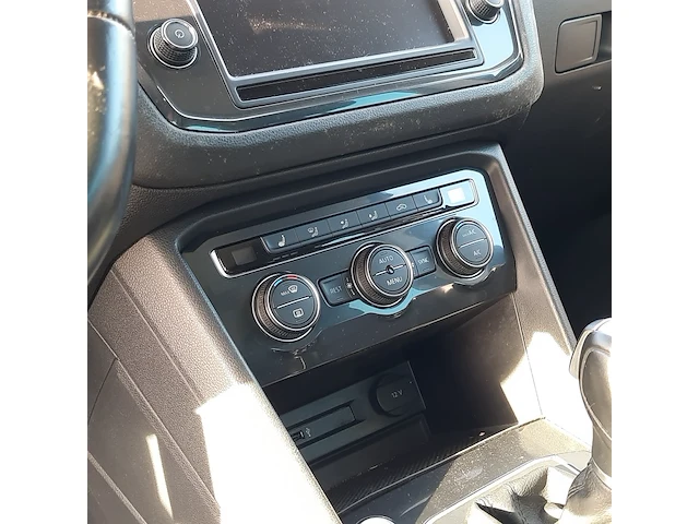 Personenauto, volkswagen, tiguan 2.0 tdi 4motion highline, 2016 - afbeelding 29 van  61