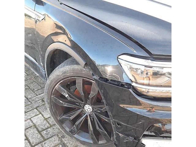 Personenauto volkswagen, tiguan 2.0 tdi 4motion highline, zwart, bouwjaar 2016 - afbeelding 4 van  61