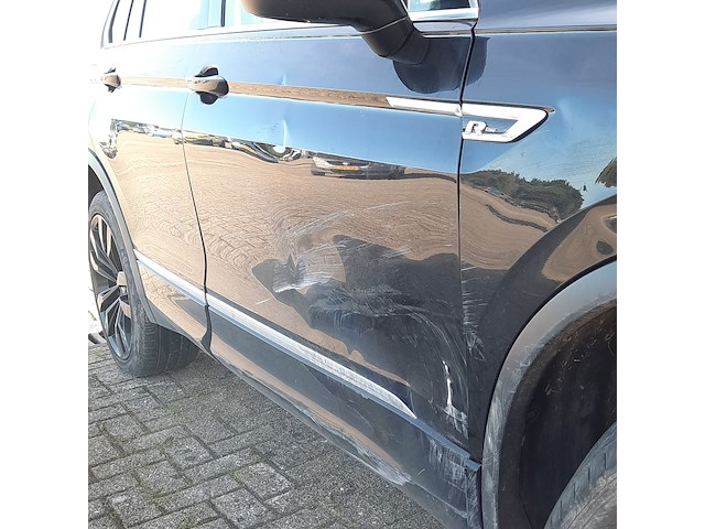 Personenauto volkswagen, tiguan 2.0 tdi 4motion highline, zwart, bouwjaar 2016 - afbeelding 5 van  61