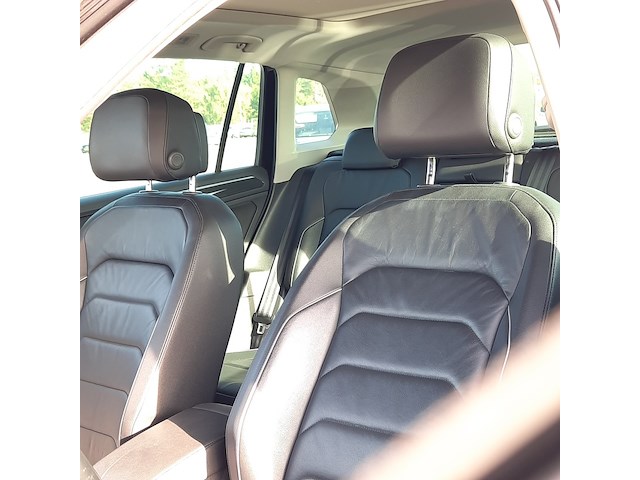 Personenauto volkswagen, tiguan 2.0 tdi 4motion highline, zwart, bouwjaar 2016 - afbeelding 19 van  61