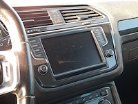 Personenauto volkswagen, tiguan 2.0 tdi 4motion highline, zwart, bouwjaar 2016 - afbeelding 28 van  61