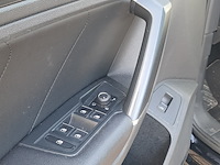 Personenauto volkswagen, tiguan 2.0 tdi 4motion highline, zwart, bouwjaar 2016 - afbeelding 39 van  61