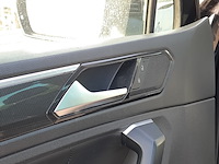 Personenauto volkswagen, tiguan 2.0 tdi 4motion highline, zwart, bouwjaar 2016 - afbeelding 40 van  61